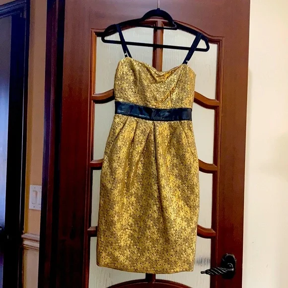 D&G | Dresses | Dg Gold Knee High Cocktail Dress | Poshmark